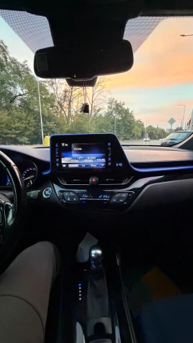 Toyota C-HR, снимка 8