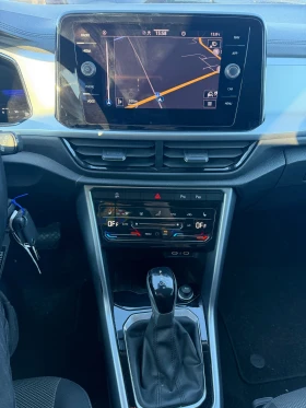 VW T-Roc 1.5TSI AVTOMAT/NAVI/DIGITAL EURO 6 - 13800 € - 70586524 14