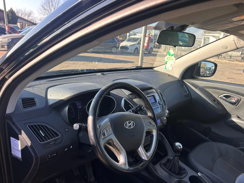 Hyundai IX35 2.0CRDI KOJA EURO 5, снимка 12 - Автомобили и джипове - 53154696