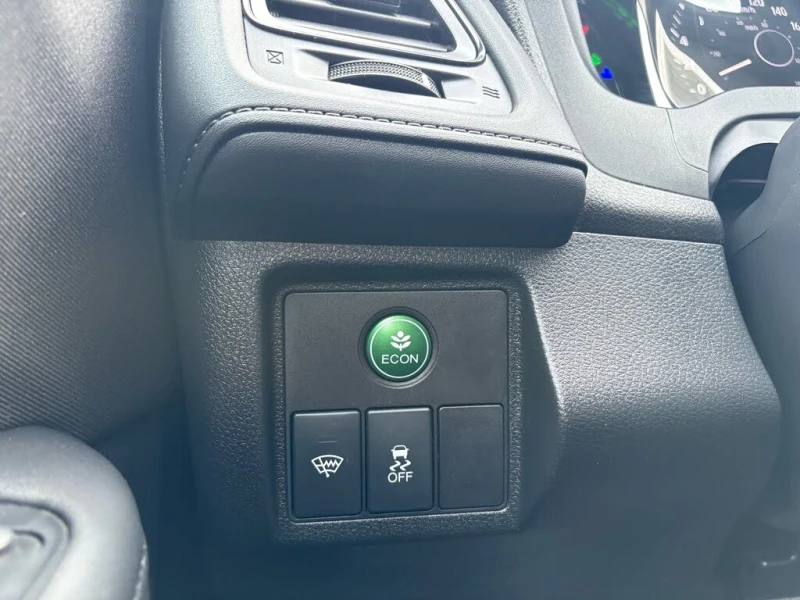 Honda Hr-v LX AWD, снимка 12 - Автомобили и джипове - 53336078