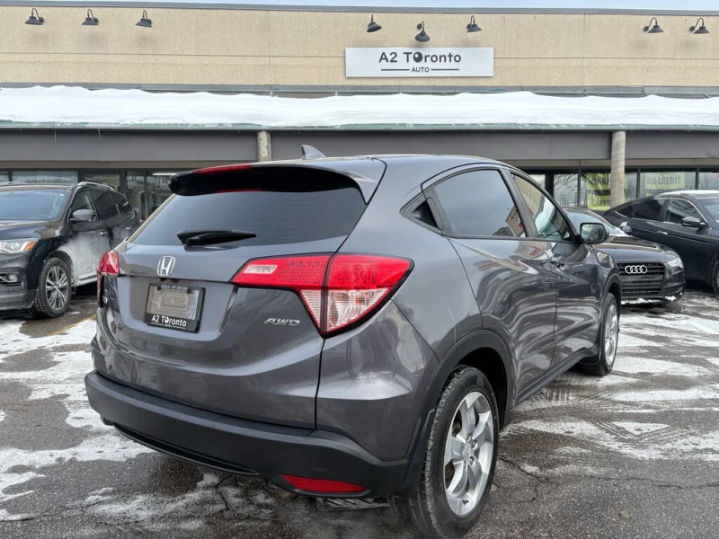 Honda Hr-v LX AWD, снимка 4 - Автомобили и джипове - 53336078