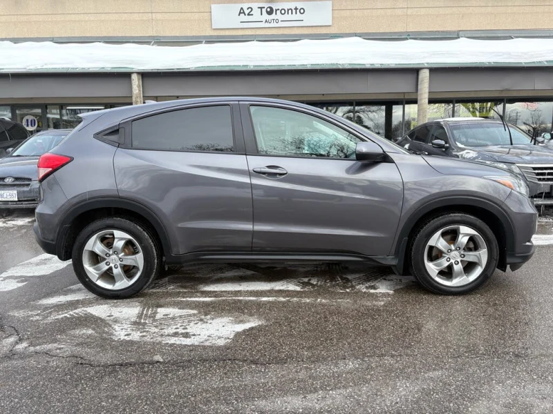 Honda Hr-v LX AWD, снимка 7 - Автомобили и джипове - 53336078