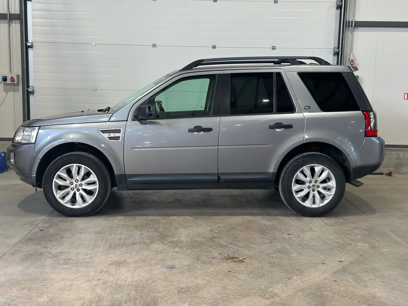 Land Rover Freelander TD4 HSE - изображение 4