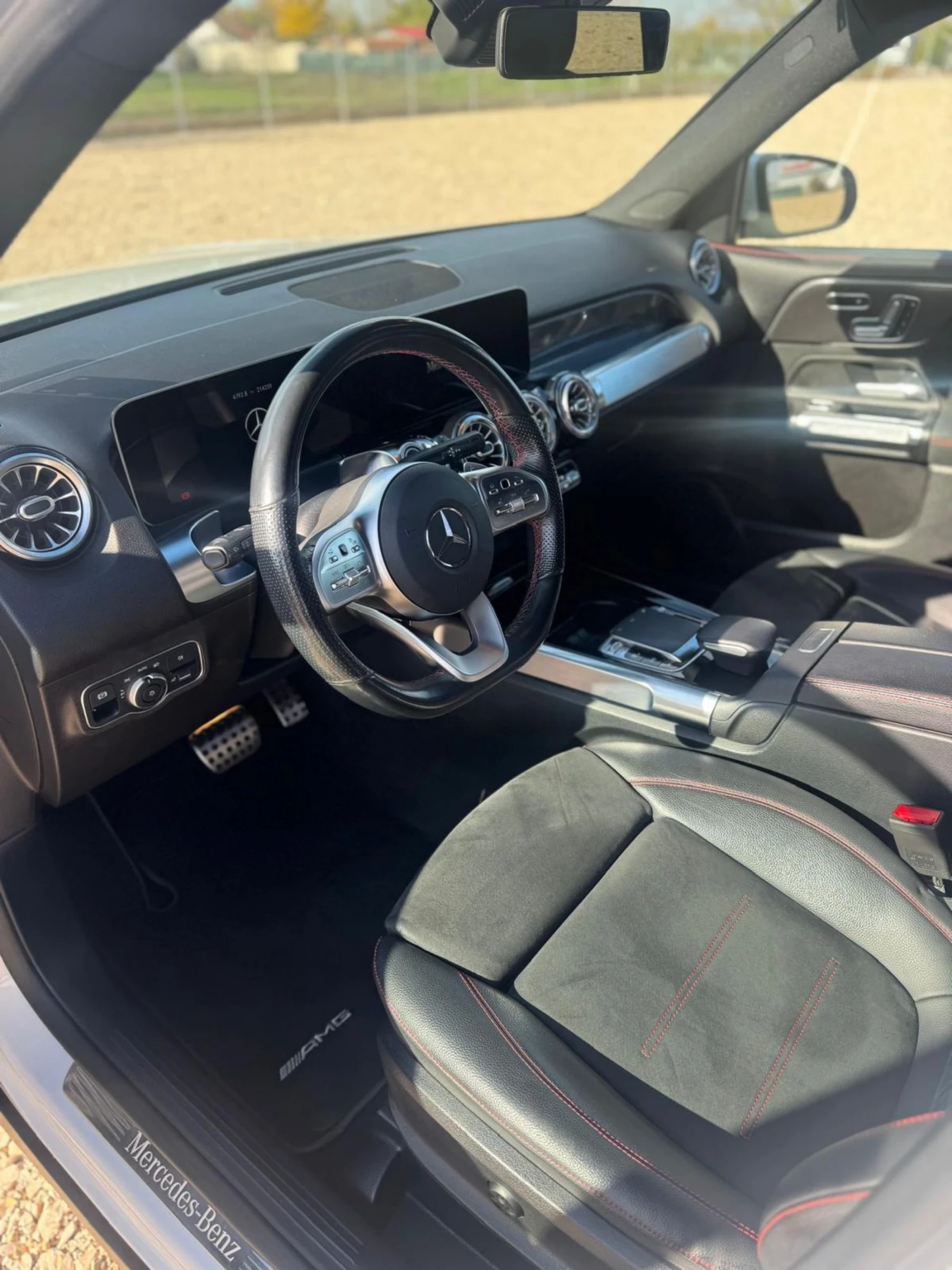 Mercedes-Benz GLB 220d 4 MATIC AMG, снимка 9 - Автомобили и джипове - 53747945