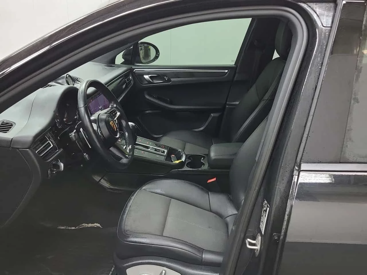 Porsche Macan * AWD * CARFAX * ЦЕНА ДО БГ, снимка 8 - Автомобили и джипове - 54219576