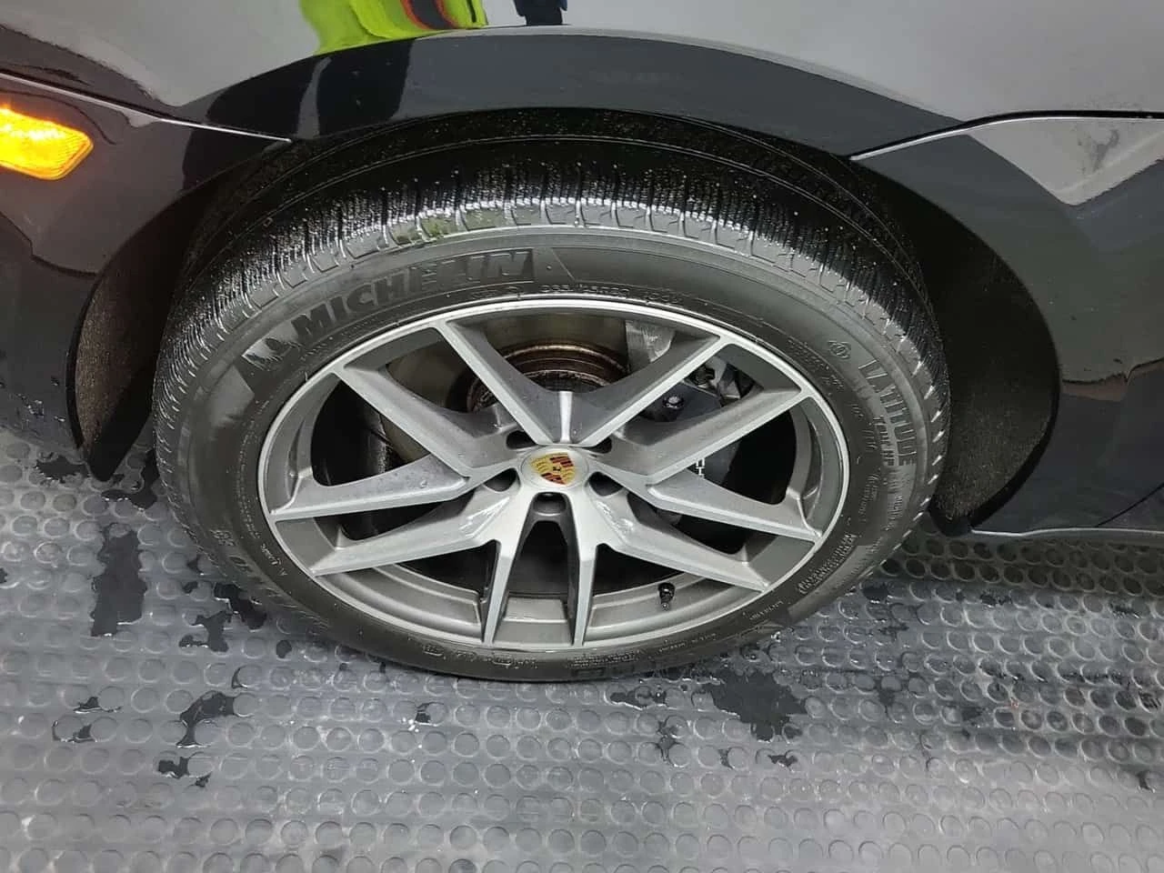 Porsche Macan * AWD * CARFAX * ЦЕНА ДО БГ, снимка 6 - Автомобили и джипове - 54219576