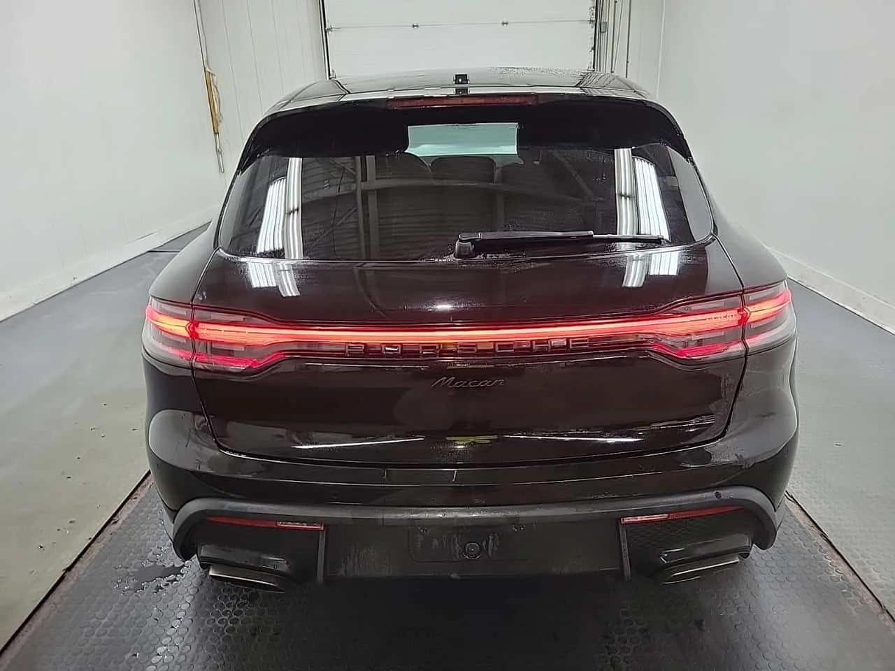 Porsche Macan * AWD * CARFAX * ЦЕНА ДО БГ, снимка 4 - Автомобили и джипове - 54219576