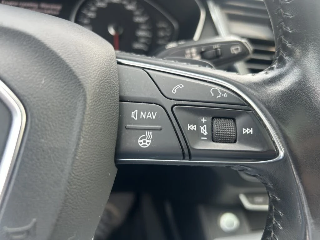 Audi Q5 * AвтоКредит * (ЦЕНА ДО БГ), снимка 15 - Автомобили и джипове - 54333343