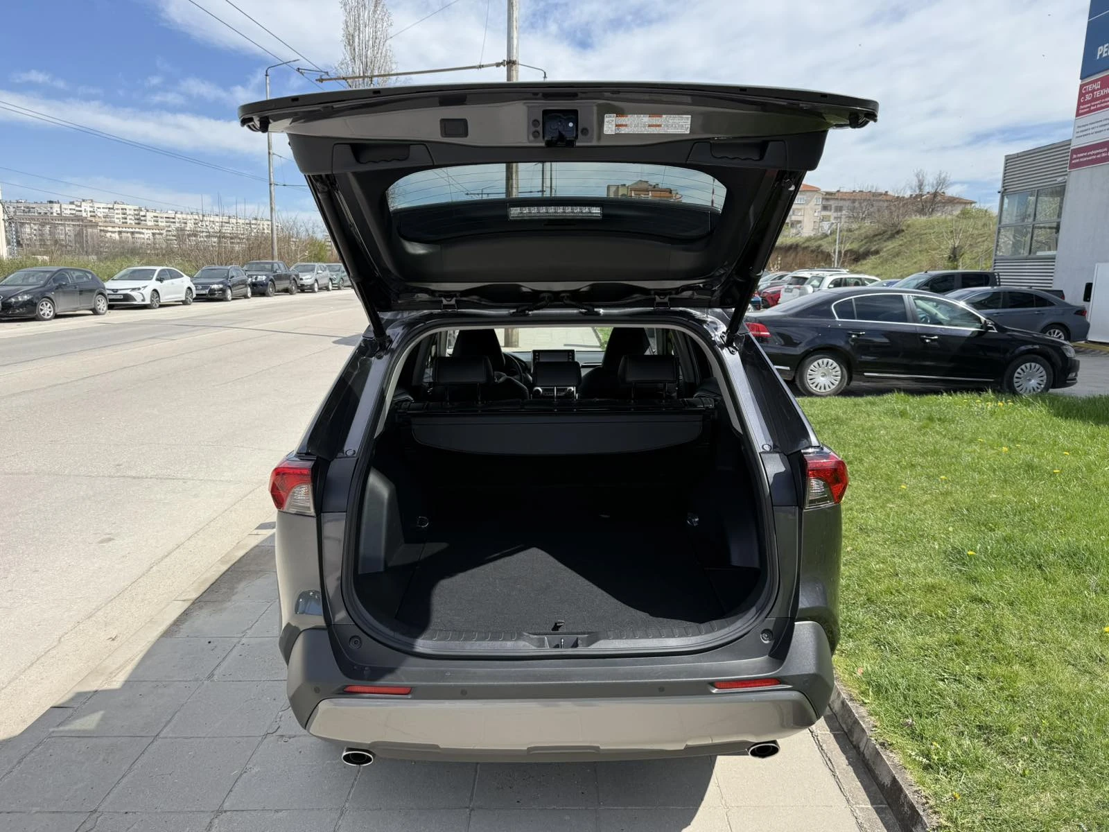 Toyota Rav4 2.0 Luxury AWD  | Mobile.bg � ����������� 13