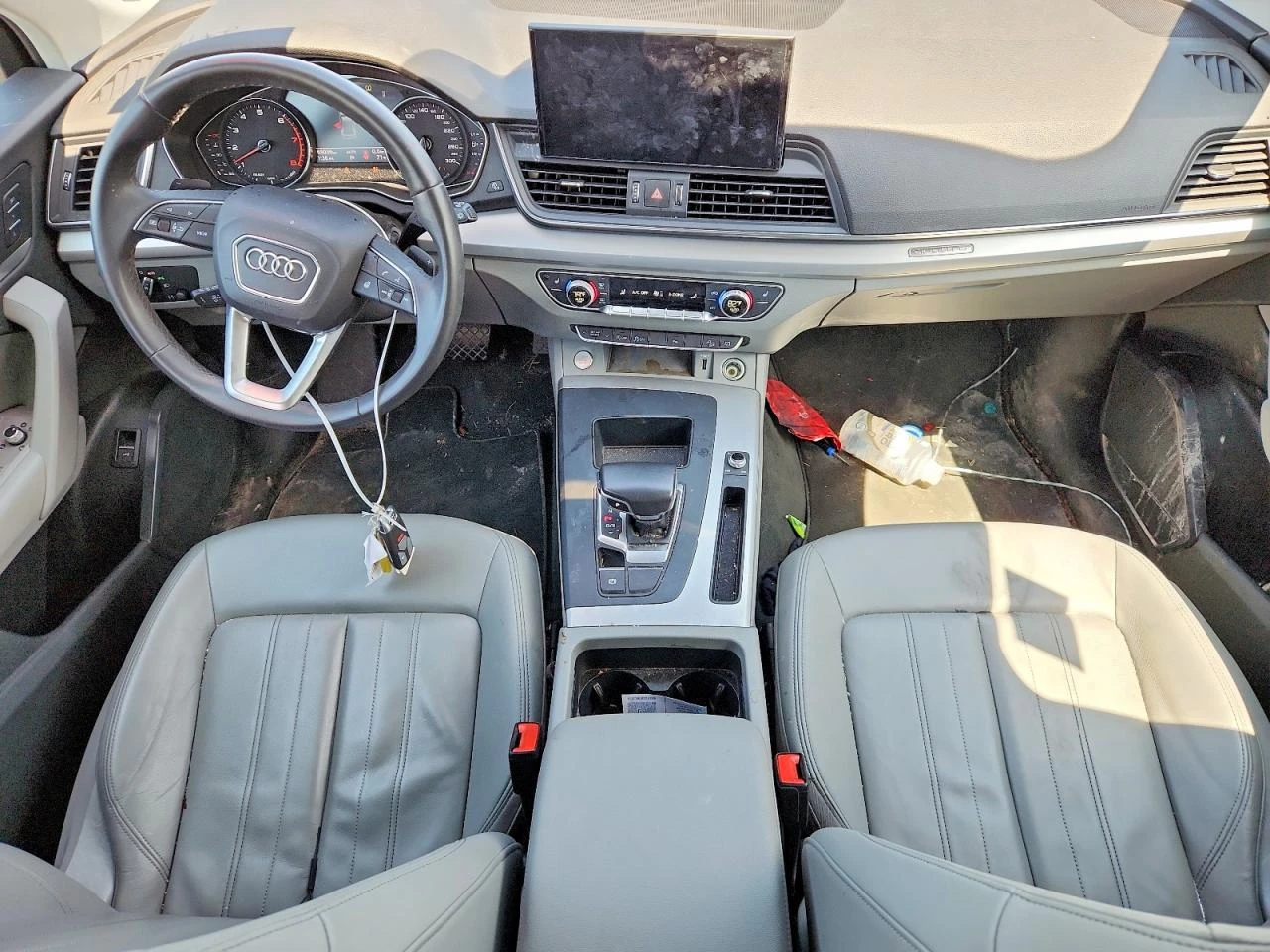 Audi Q5 2.0l Komfort 45, снимка 8 - Автомобили и джипове - 55095219