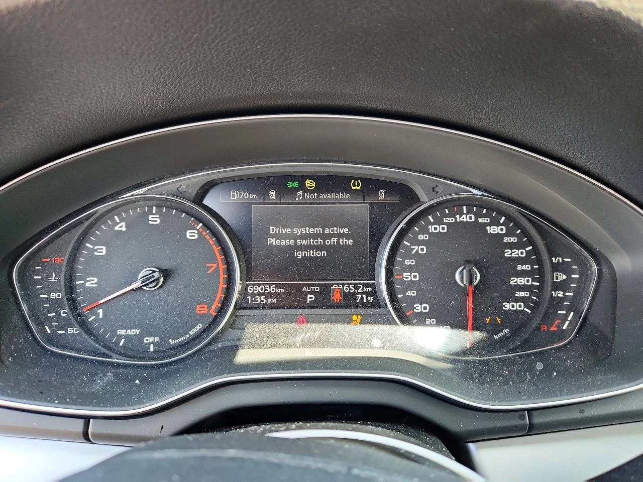 Audi Q5 2.0l Komfort 45, снимка 9 - Автомобили и джипове - 55095219