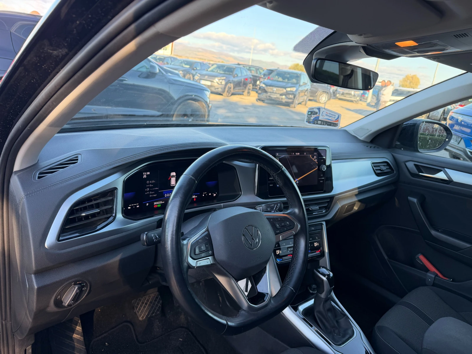 VW T-Roc 1.5TSI AVTOMAT/NAVI/DIGITAL EURO 6 | Mobile.bg � ����������� 13