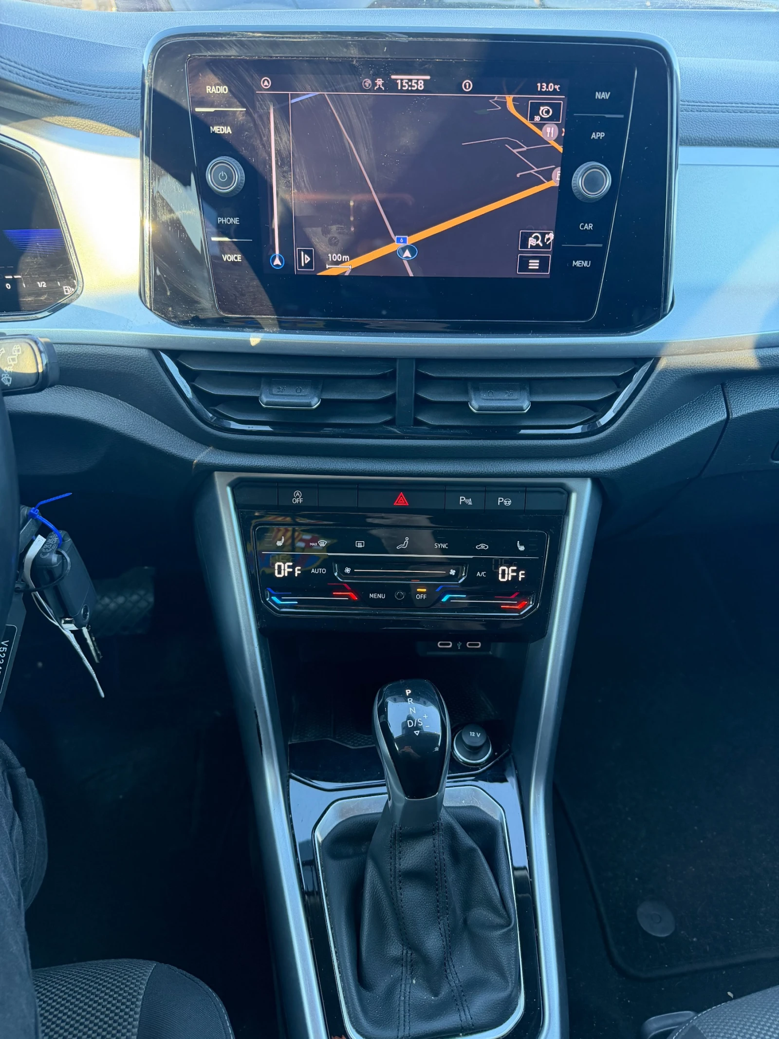 VW T-Roc 1.5TSI AVTOMAT/NAVI/DIGITAL EURO 6 | Mobile.bg � ����������� 14