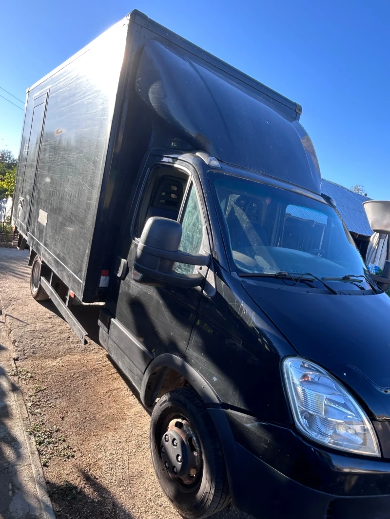Iveco Daily, снимка 9 - Бусове и автобуси - 52502881