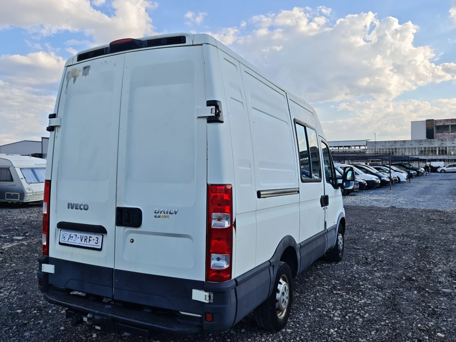 Iveco Daily, снимка 5 - Бусове и автобуси - 55954578