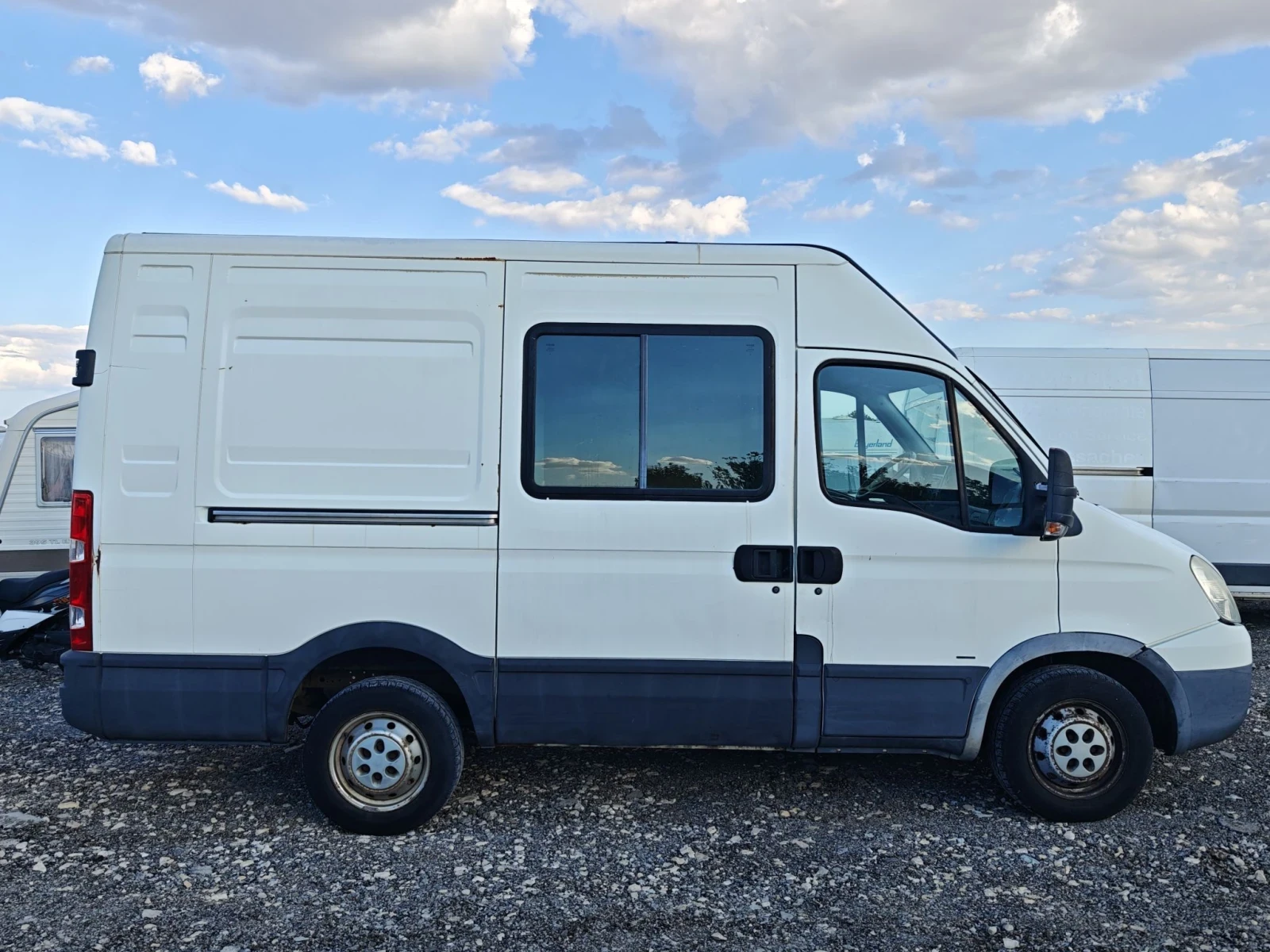 Iveco Daily, снимка 4 - Бусове и автобуси - 55954578