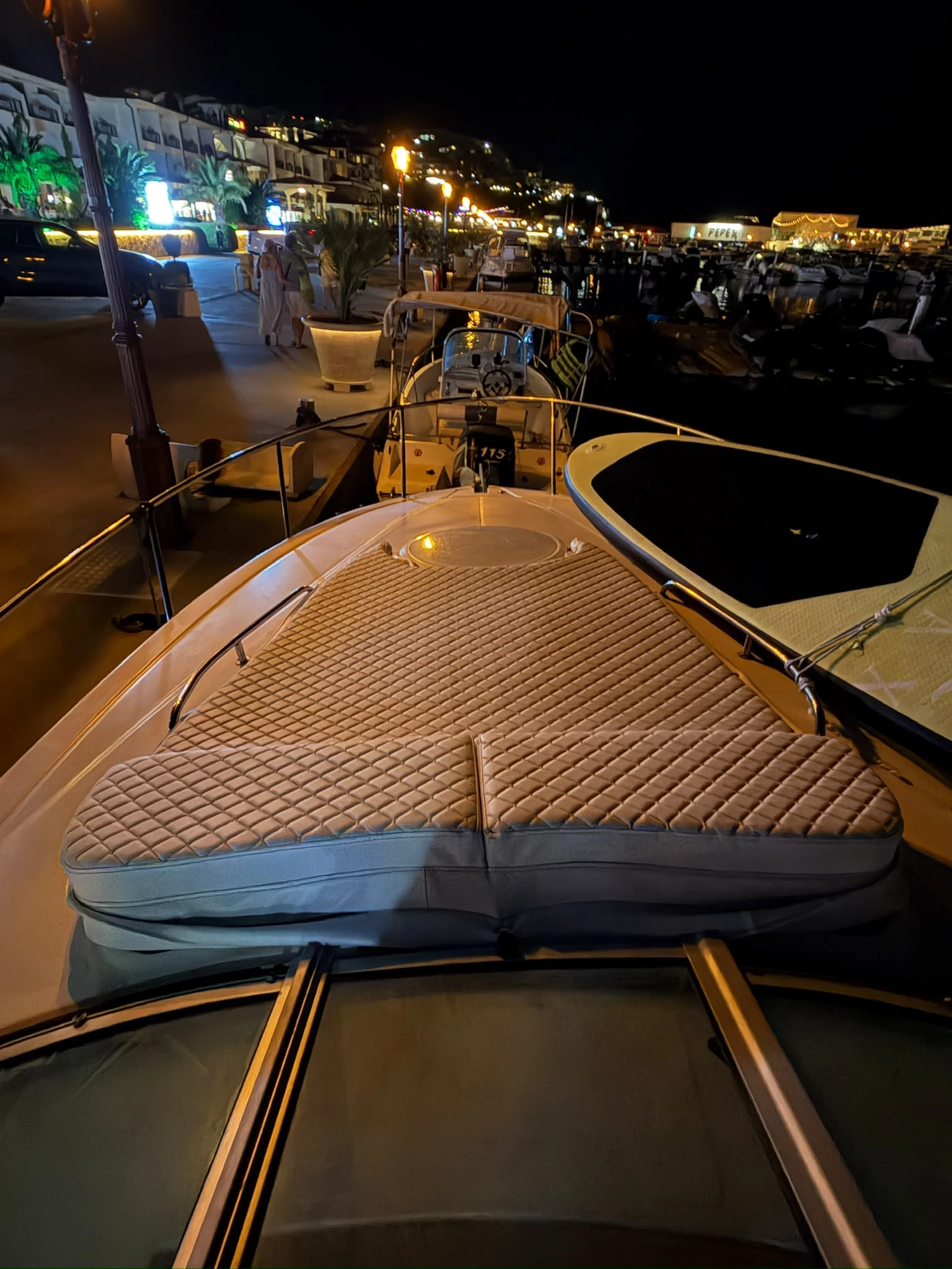 ������� ���� Monterey | Mobile.bg � ����������� 6