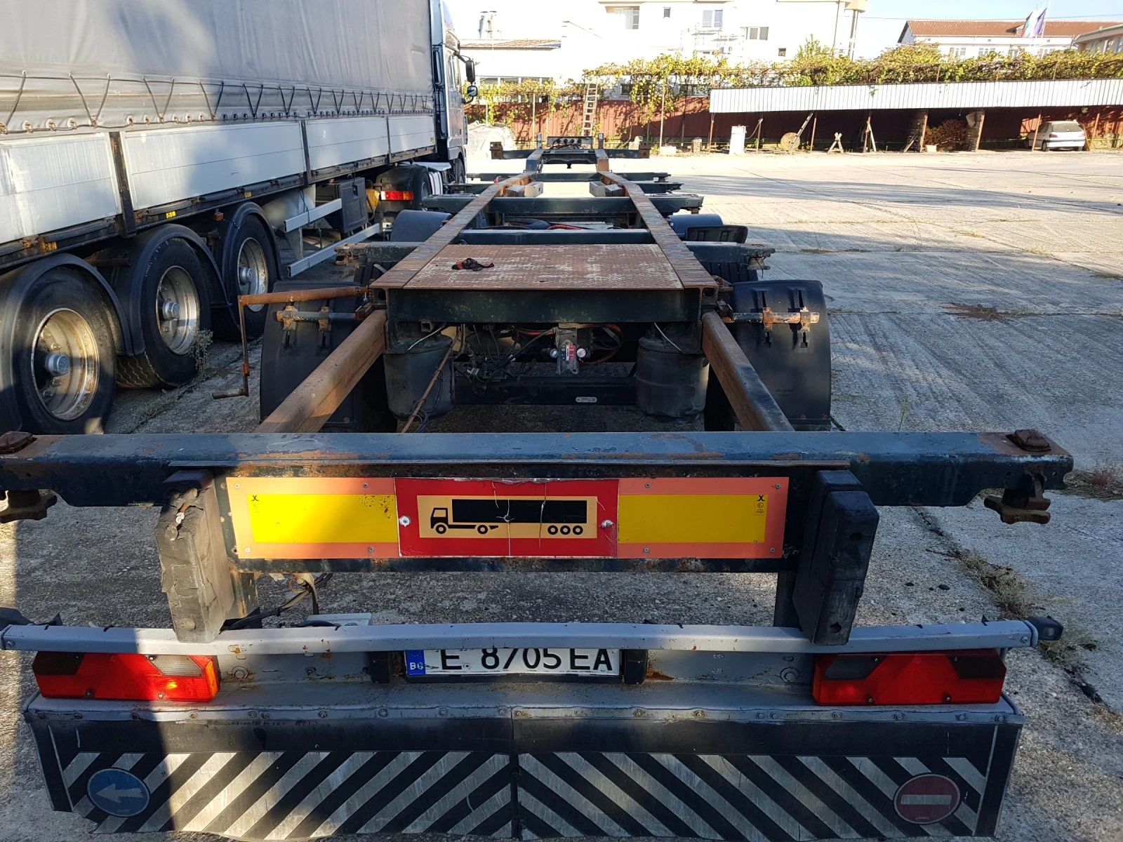 Полуремарке Cometto SPIER SGL 390, снимка 4 - Ремаркета - 56255092