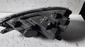 Десен Оригинален фар за VW Scirocco 2009 , снимка 2