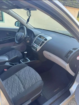 Kia Ceed, снимка 9