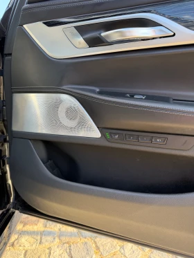 BMW 730 xDrive M performance TV Laser Bowers&Wilkins, снимка 17