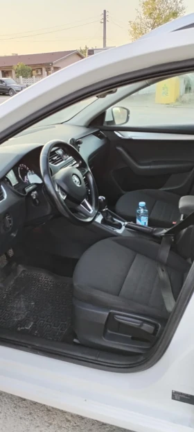 Обява за продажба на Skoda Octavia 1.6 TDI DSG ~11 999 лв. - изображение 9