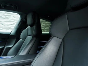 Porsche Taycan SPORT TURISMO* SPORT CHRONO* 360 CAM* ОБДУХВ*  - 59500 € / 116371.88 лв. - 94139820 16