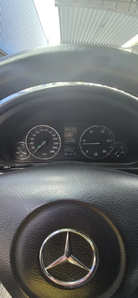 Mercedes-Benz C 220 - 5500 € / 10757.07 лв. - 63187568 10