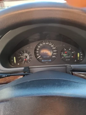 Mercedes-Benz E 280 CDI - 3199 € - 24175414 6