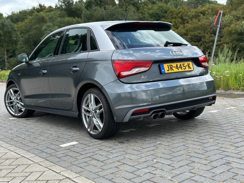 Audi A1 1.4 TFSI 110kw S-Line S-tr7, снимка 3 - Автомобили и джипове - 47042565