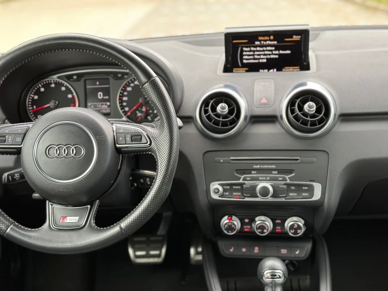 Audi A1 1.4 TFSI 110kw S-Line S-tr7, снимка 15 - Автомобили и джипове - 47042565