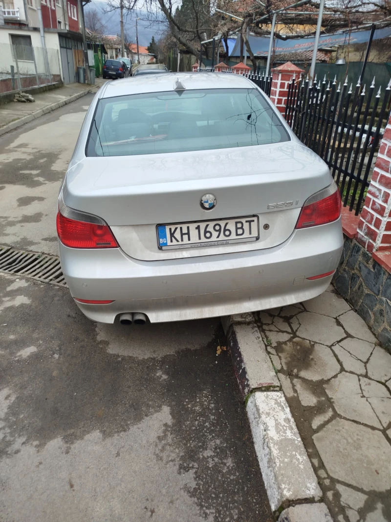 BMW 523, снимка 3 - Автомобили и джипове - 49185293