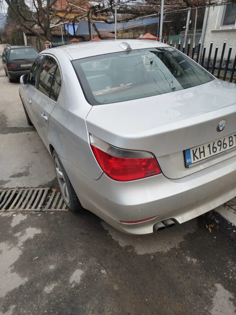 BMW 523, снимка 4 - Автомобили и джипове - 49185293