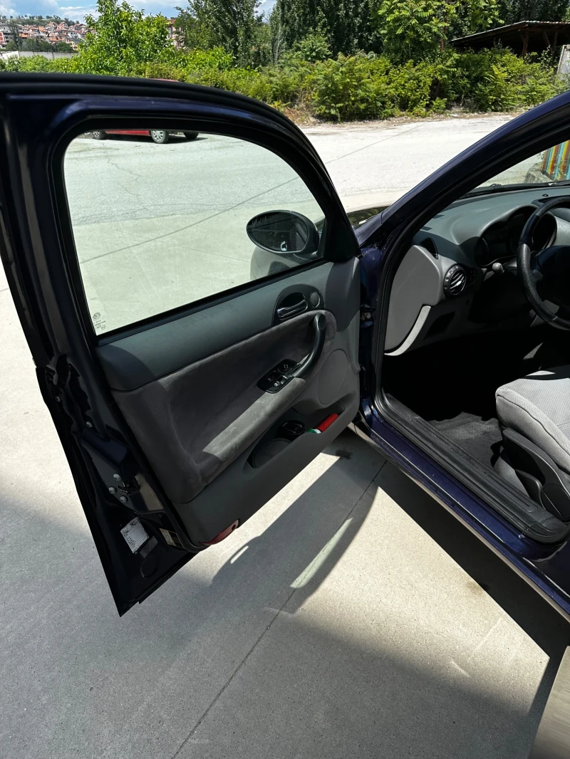 Alfa Romeo 147, снимка 14 - Автомобили и джипове - 52568136