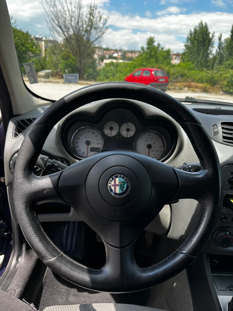 Alfa Romeo 147, снимка 7 - Автомобили и джипове - 52568136