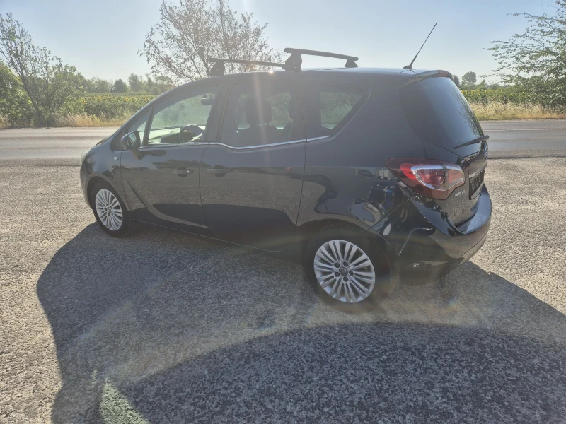 Opel Meriva, снимка 2 - Автомобили и джипове - 50904188