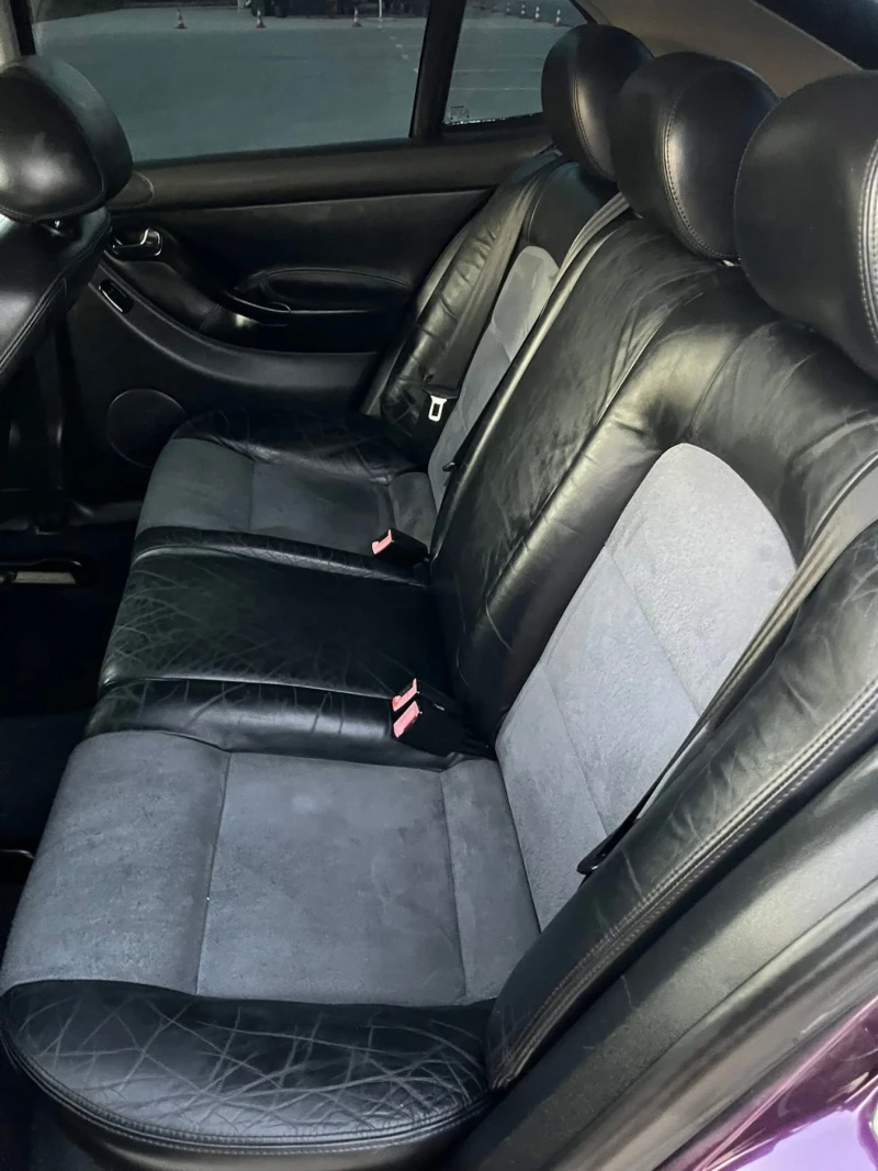 Seat Leon, снимка 9 - Автомобили и джипове - 52149234