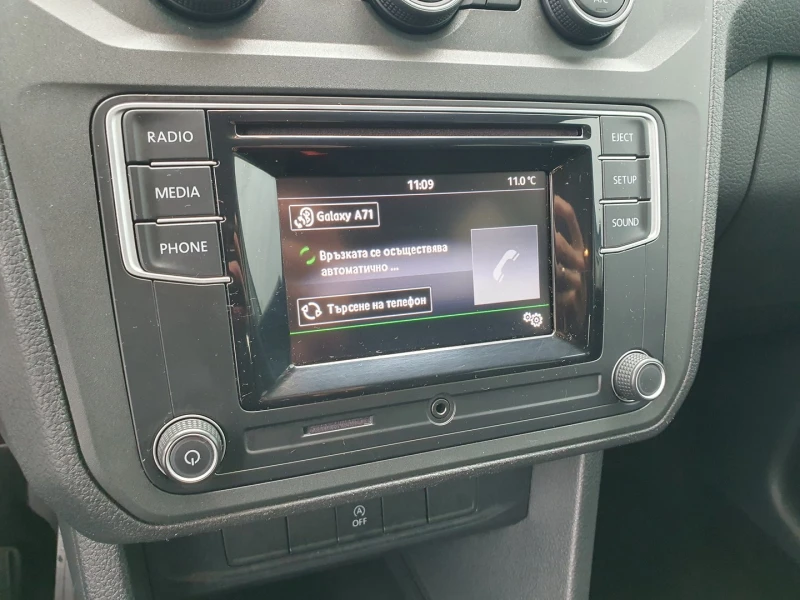 VW Caddy Trendline TGI BMT 5 места, снимка 14 - Автомобили и джипове - 52531940