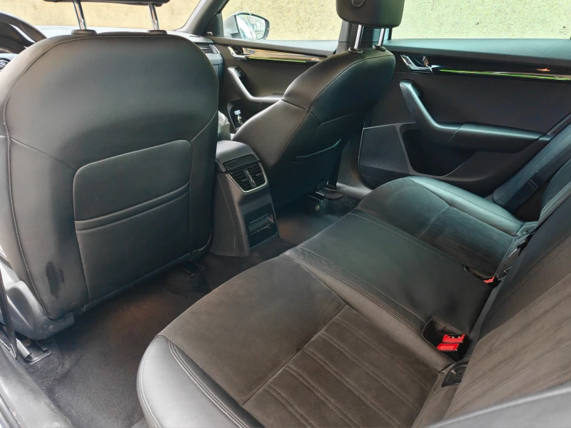 Skoda Octavia, снимка 12 - Автомобили и джипове - 53444667
