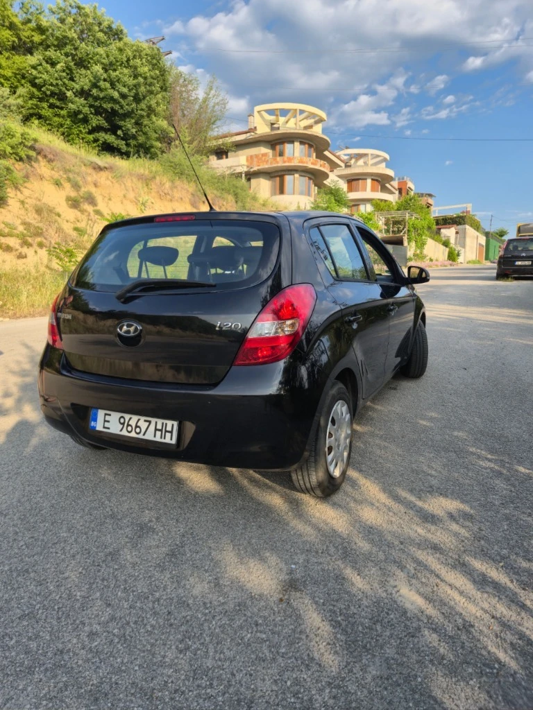 Hyundai I20 1.4 Automatic - изображение 5