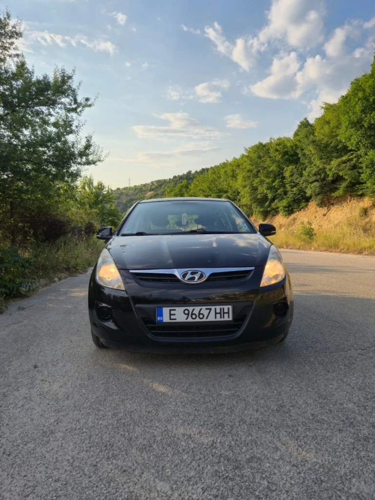 Hyundai I20 1.4 Automatic - изображение 4