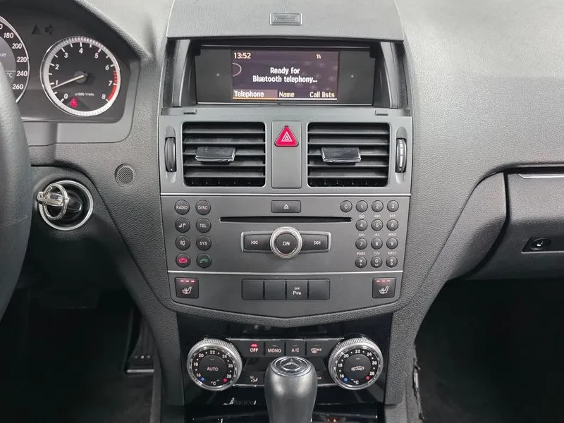 Mercedes-Benz C 200 W204 Cgi, снимка 14 - Автомобили и джипове - 55015193
