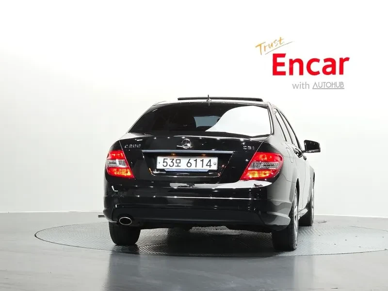 Mercedes-Benz C 200 W204 Cgi, снимка 4 - Автомобили и джипове - 55015193