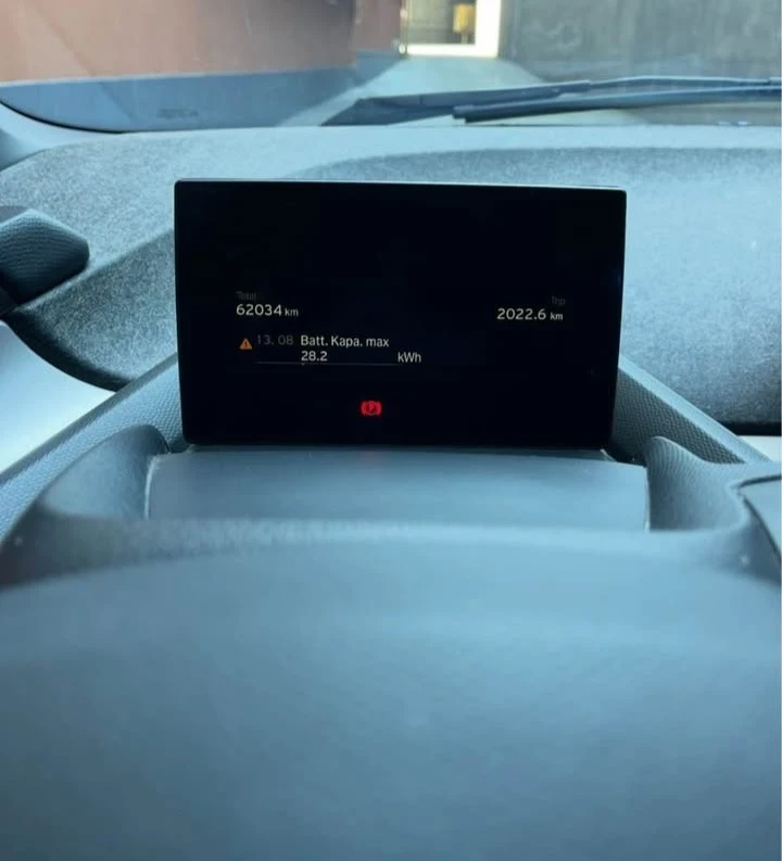 BMW i3, снимка 6 - Автомобили и джипове - 55278400