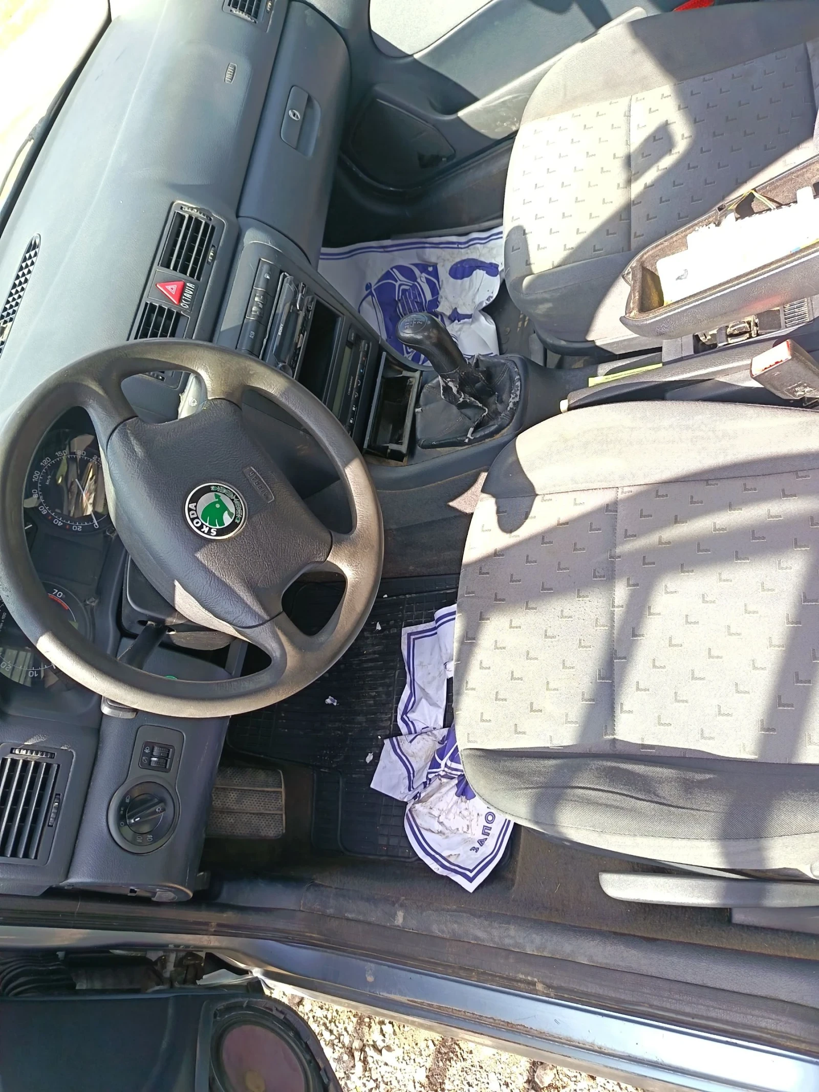 Skoda Octavia 2.0 три броя, снимка 7 - Автомобили и джипове - 52049594