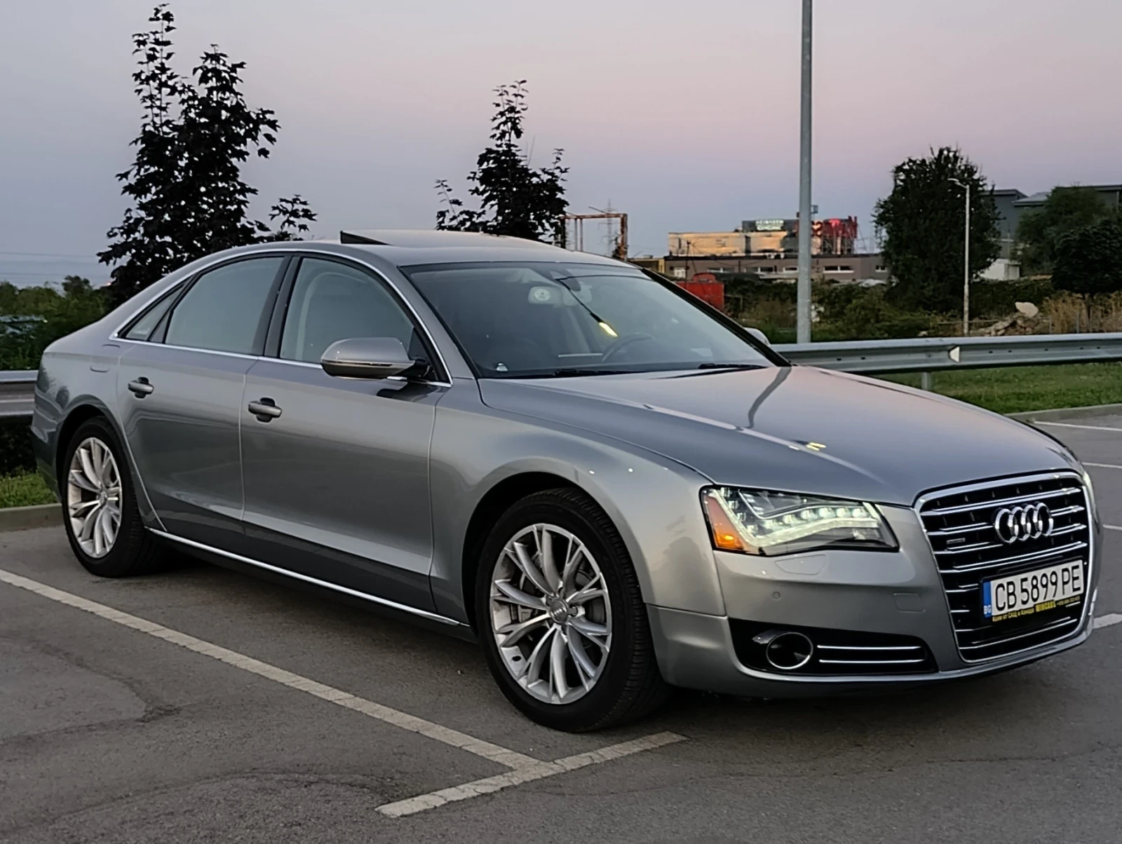 Audi A8 QUATTRO 4.2 LED DISTRONIC - изображение 3