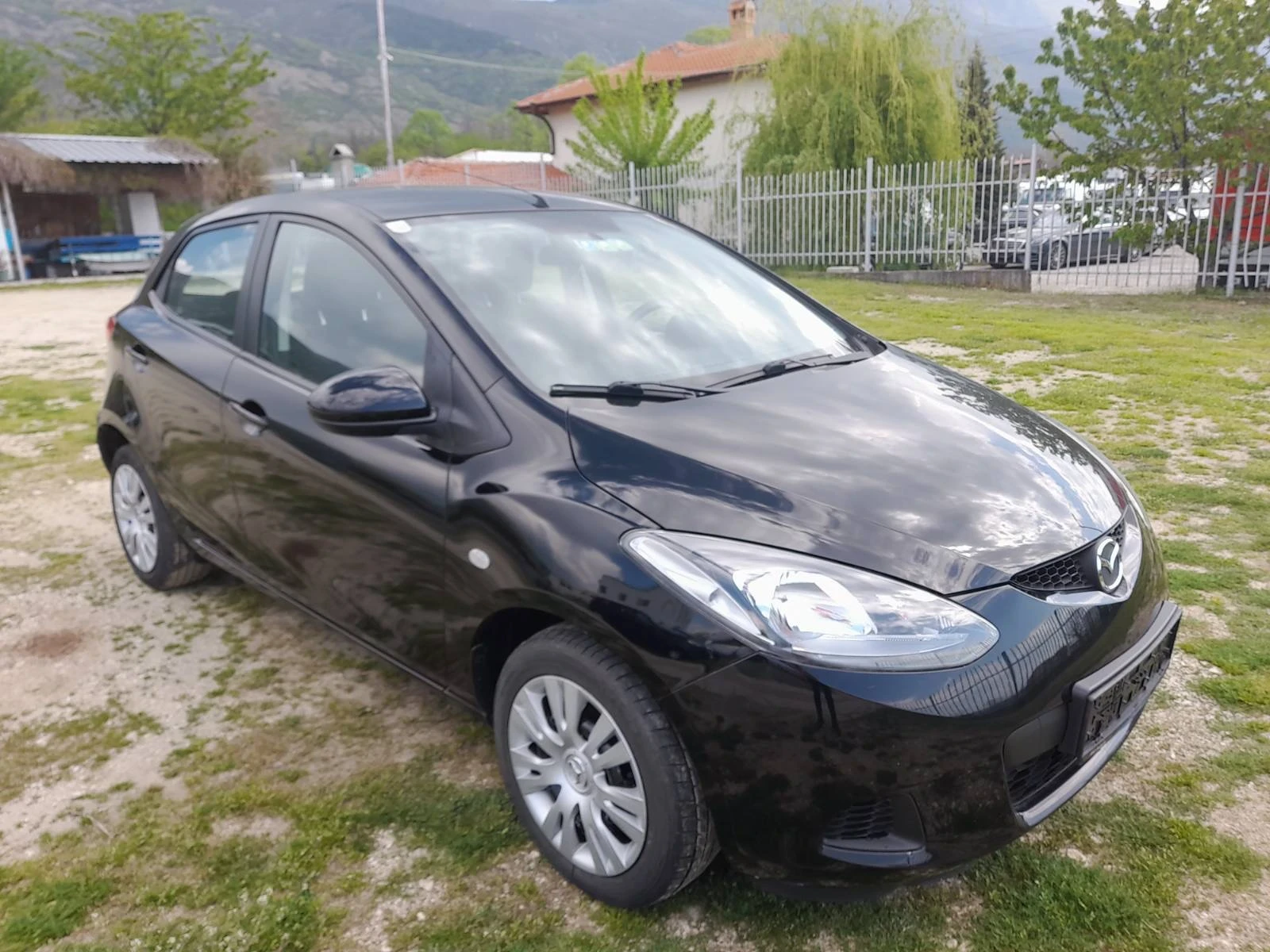 Mazda 2 1.3 i 85к.с. - изображение 3