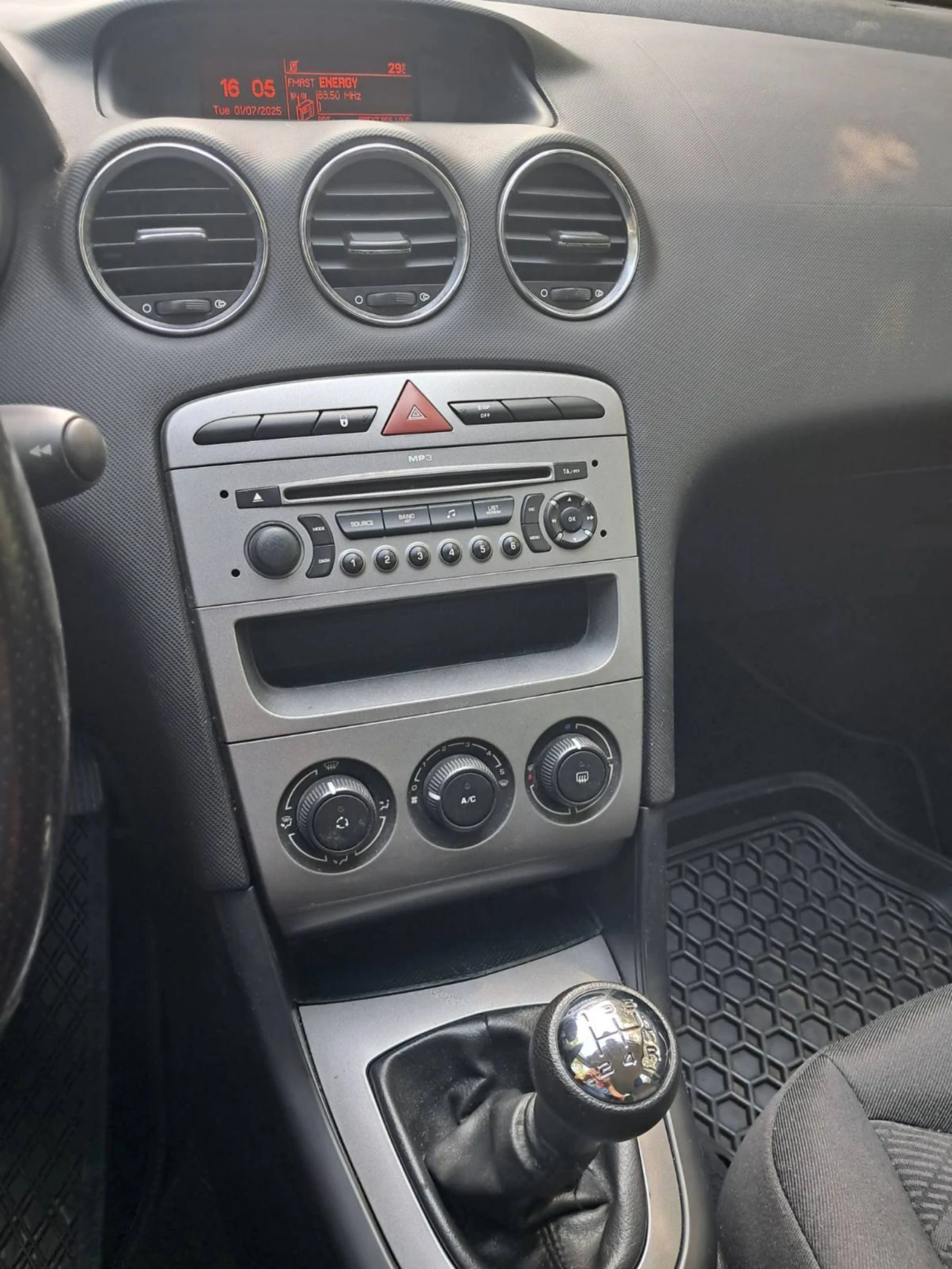 Peugeot 308  - изображение 9