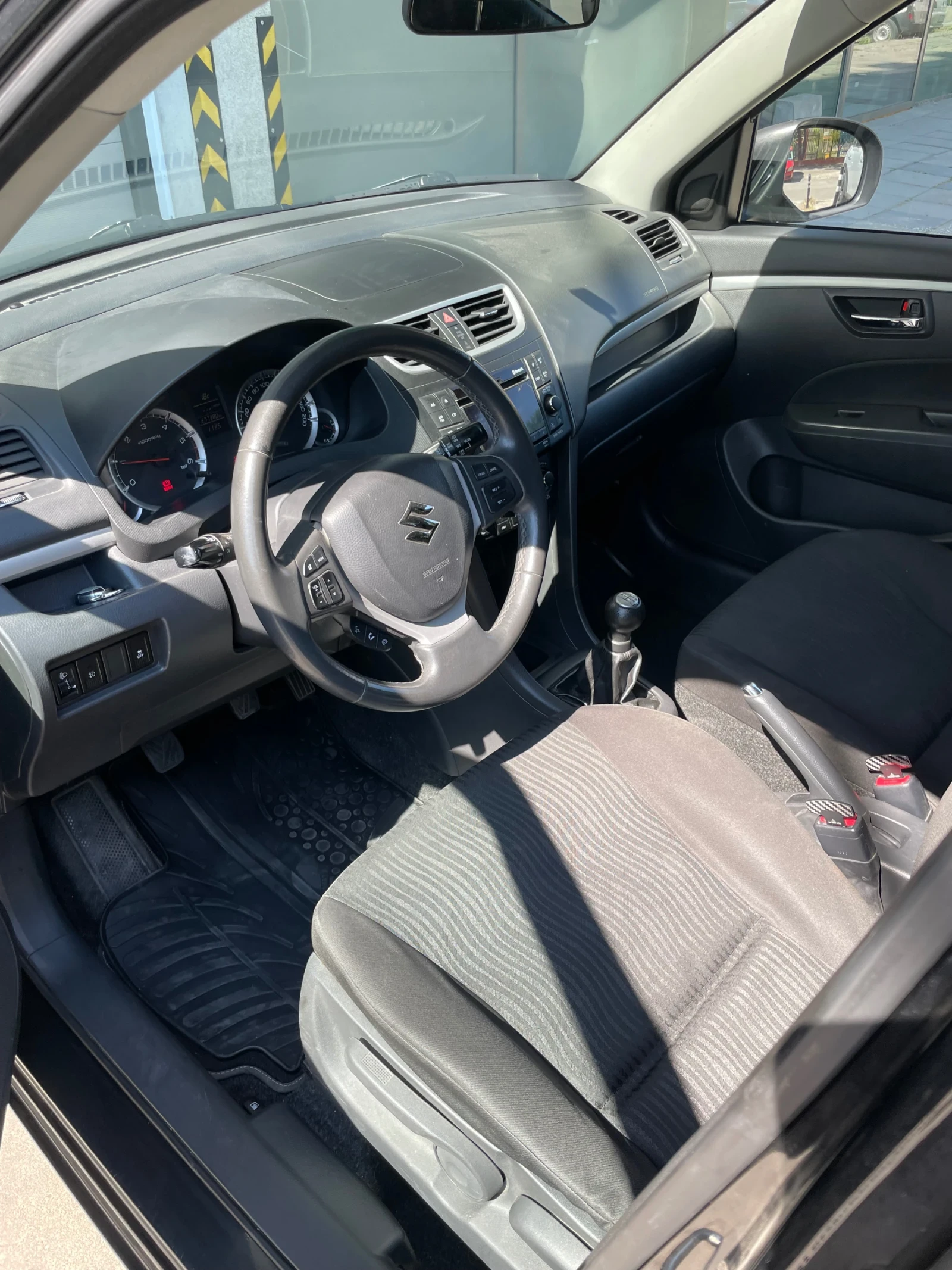 Suzuki Swift Suzuki Swift 1.3 DDIS - изображение 7