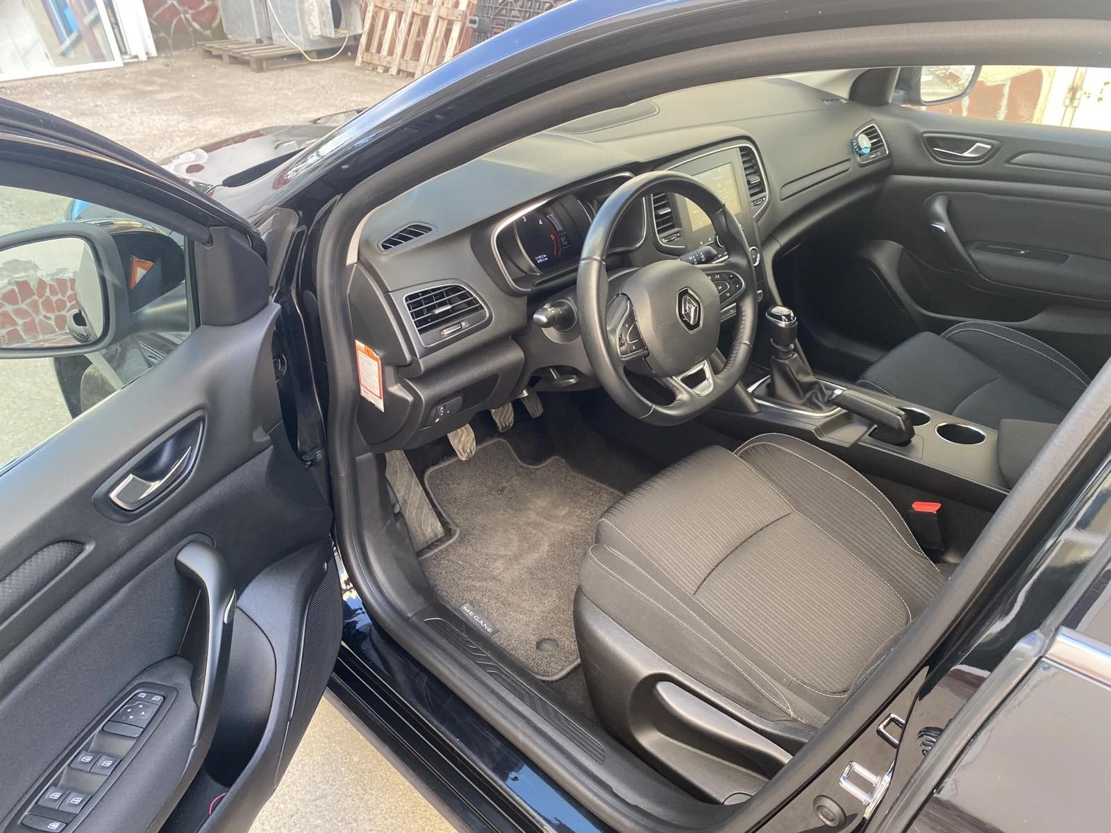 Renault Megane 1.5 DCi EURO6 | Mobile.bg   7